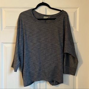 Athleta top